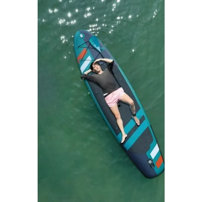 Inflatable stand-up paddleboards offer excellent grip and stability, making them the ideal choice for outdoor leisure activities