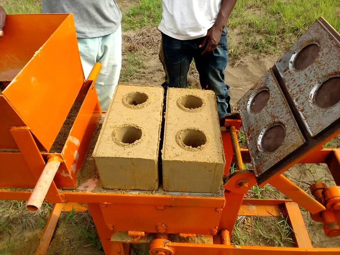 2-45 Manual Clay Block Machine Eco Interlocking Block Bricks Machine Clay Bricks Making Machinery