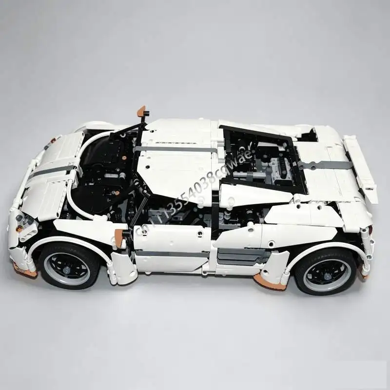 1797 PCS Predator Supercar White Model Custom Puzzle Vehicle Building Blocks DIY Assembly Creative Educational Toy Gift Display