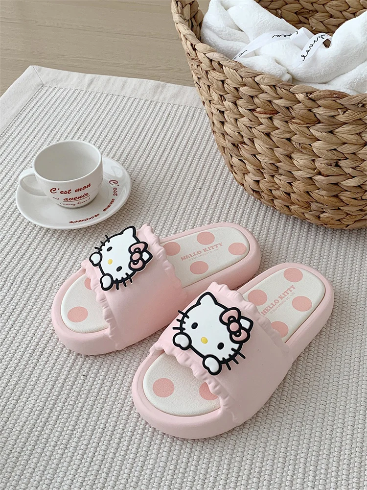 Sanurgente-Hello Kitty One-Line à semelle épaisse pour fille, léger, mignon, personnalité, mode d'été, plage, brûleur, non ald, intérieur et extérieur