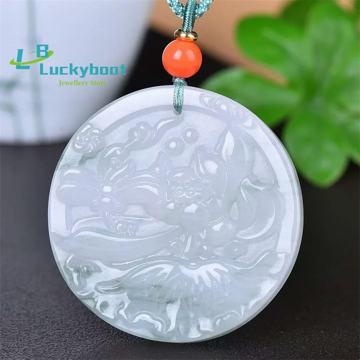 Natural Tianshan Cuihe Qi Sheng Cai Pendant is Simple Personalized Fashionable Exquisite and Versatile for Men and Women