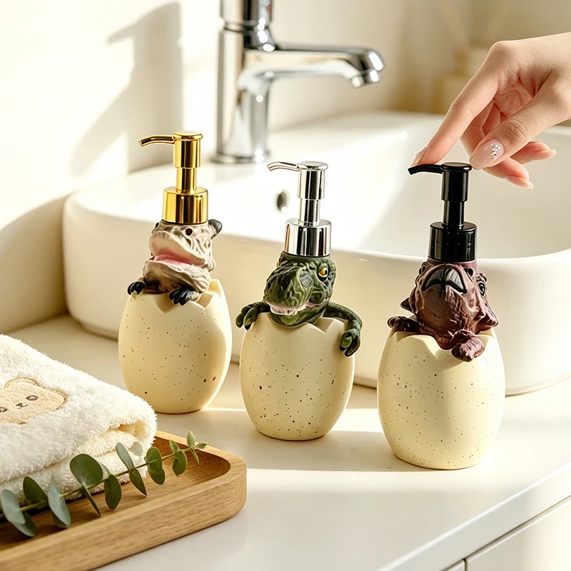 Zara Home Bathroom - Niedlicher Dinosaurier-Ei Flüssigseifenspender Dekorative Figur für