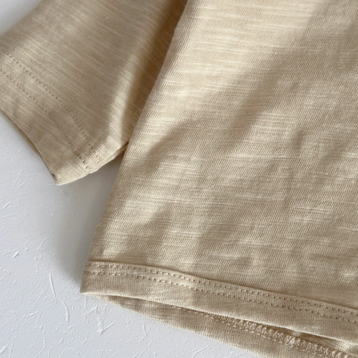 Frühling/Herbst Baby T-Shirt aus Reiner Baumwolle für Kleinkinder Einfarbiges Lockeres Dünnes Bequemes Oberteil für Jungen und Mädchen 0-3 Jahre – Detail 10