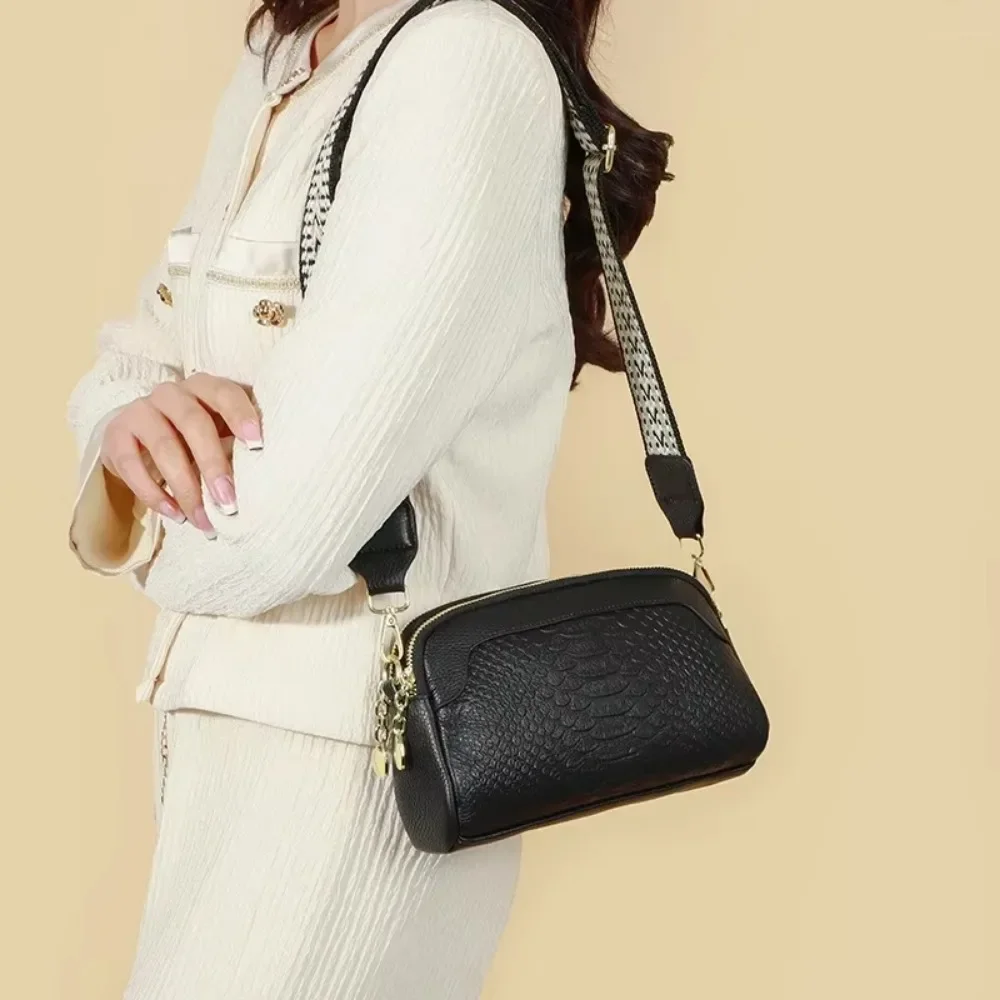 

Genuine Cowhide Leather Bag Women's Luxury Shoulder Crossbody Tote Versatile Solid Color Designer Purse Business Casual