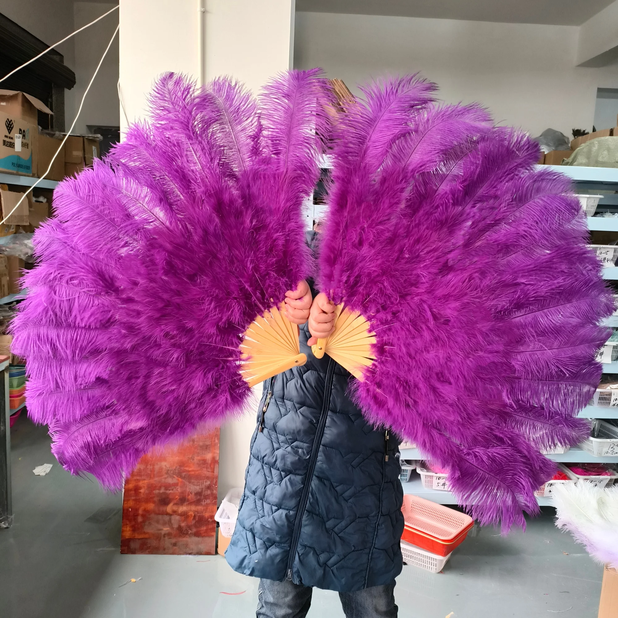 Purple Fluffy Ostrich Feather Fan 70cm 100cm Foldable Hand Holding Plumes Fan for Burlesque Dance Wedding Performance Props
