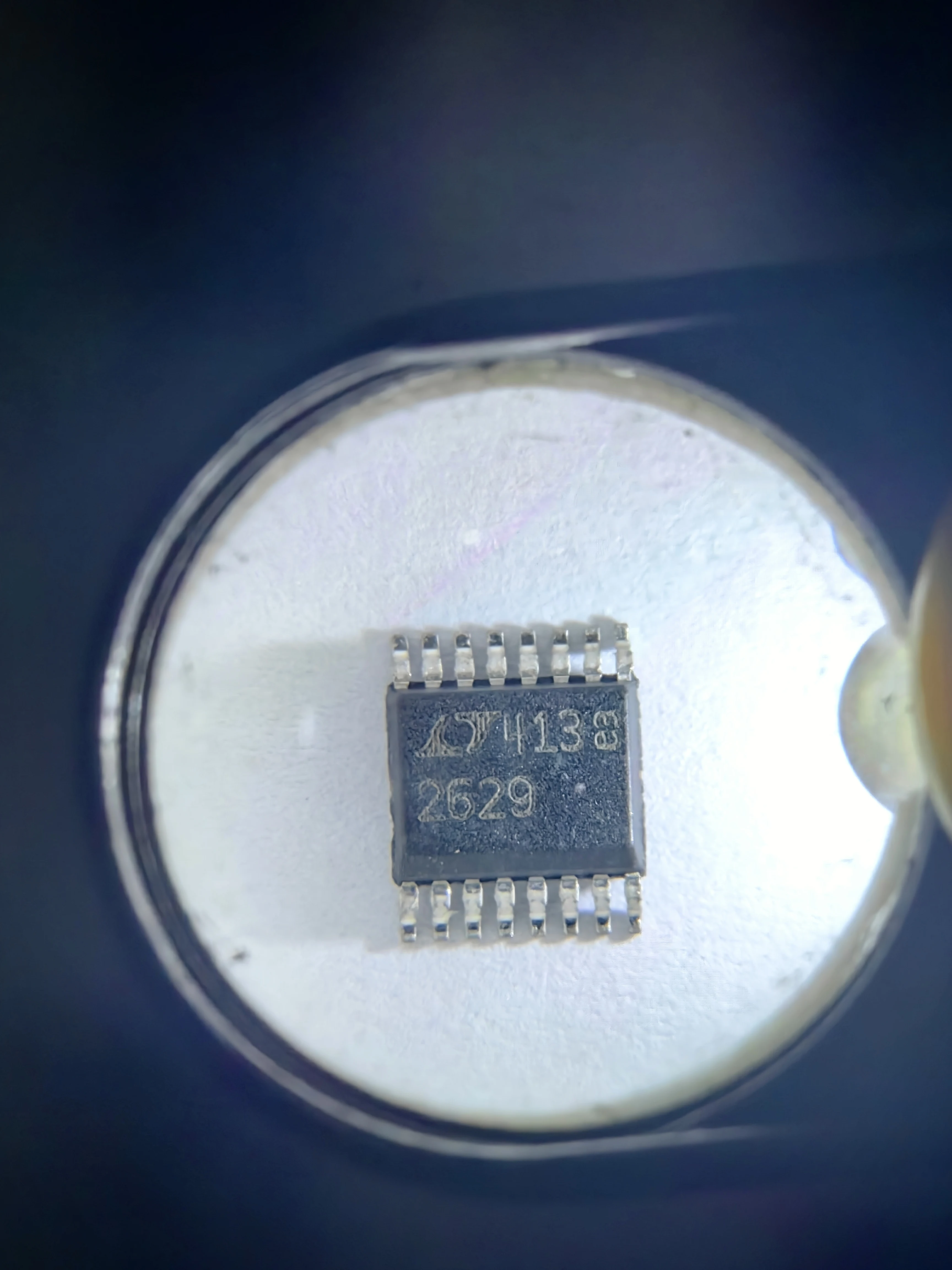 LTC2629CGN LTC2629CGN-1 LTC2629IGN LTC2629 - Quad 16-/14-/12-Bit Rail-to-Rail DAC พร้อมอินเทอร์เฟซ I2C