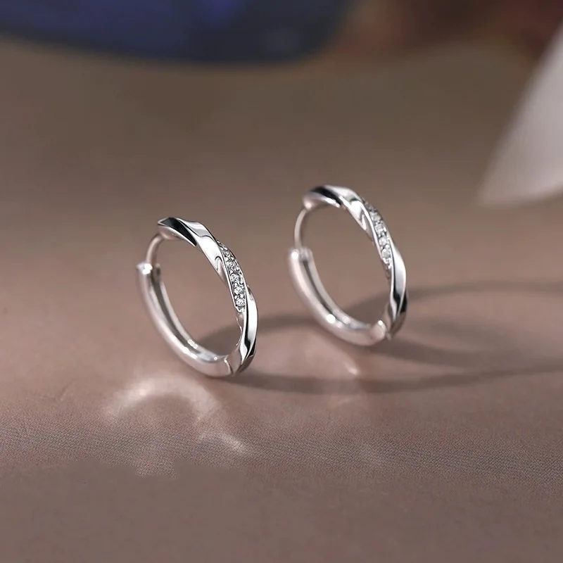 Minimalist Fashion 925 Sterling Silver Tiny Zircon Mobius Hoop Earrings for Woman Girls Korean Geometry Jewelry Accessories Gift