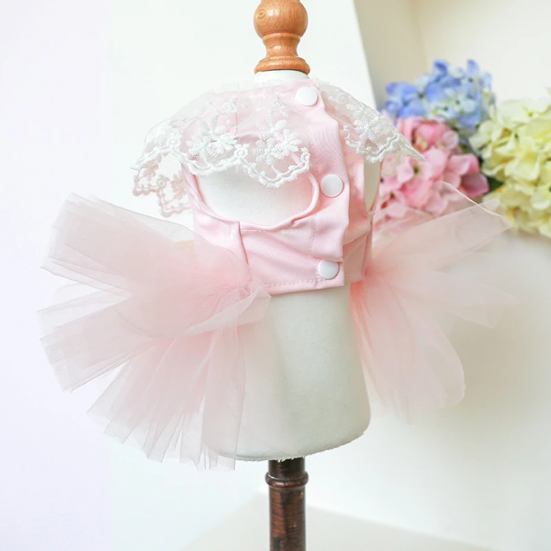 Lace Bow Tie Cat Dress for Small Dogs Princess Pink Veil Tutu Skirt Puppy Summer Clothes Birthday Wedding Female Pet Clothing