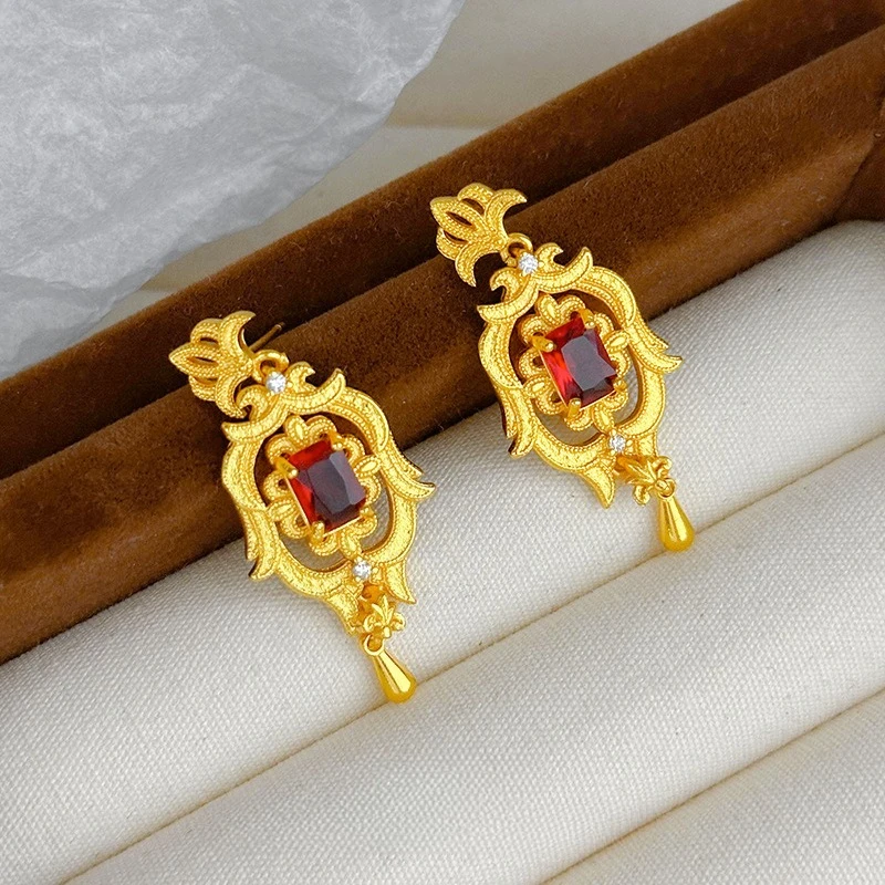 

Elegant 18 K Gold Color Retro Palace Garnet Long Drop Earrings for Women Wedding Birthday Earrings Jewelry Gifts