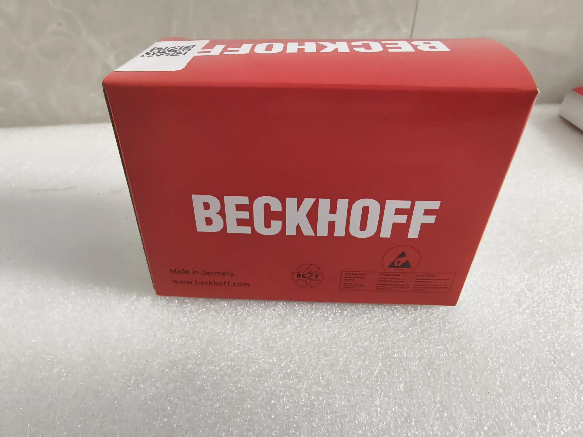 BECKHOFF BK9100 German Beckhoff module, spot