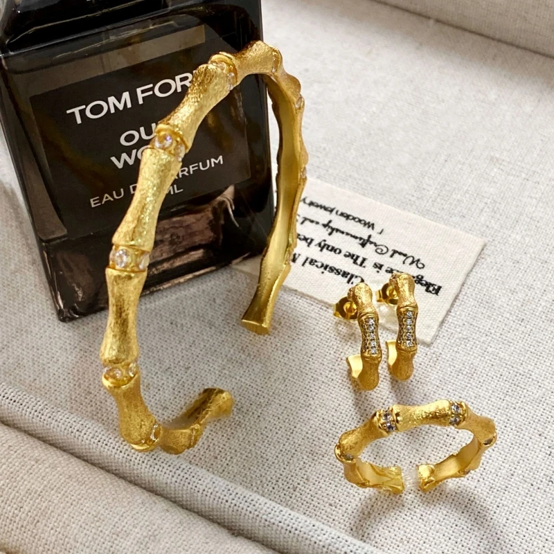 

Europe and the United States selling classic style light luxury bamboo ring earrings bracelet step by step up brushed women's se