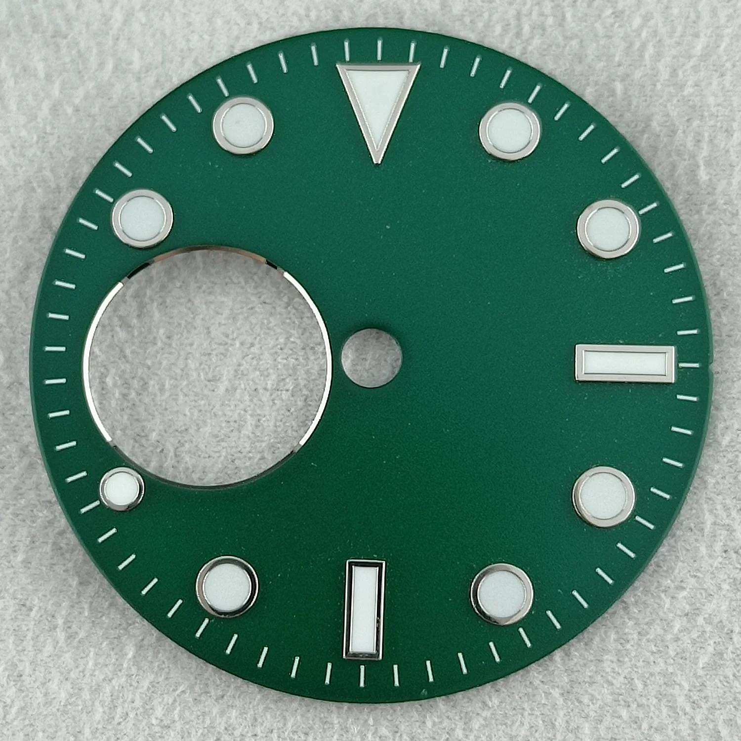 NH38 Dial 28.5mm Watch Face Variety Colors Hollow Surface adatto per movimento NH38 accessori per orologi da uomo No Calendar NH35