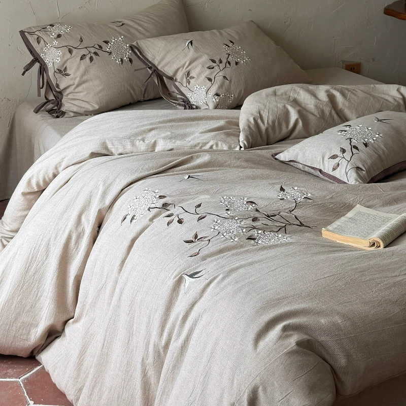 French Style Bedroom Cotton Linen Four Piece Bed Sheet Style Floral Embroidery High-end Breathable Bedding