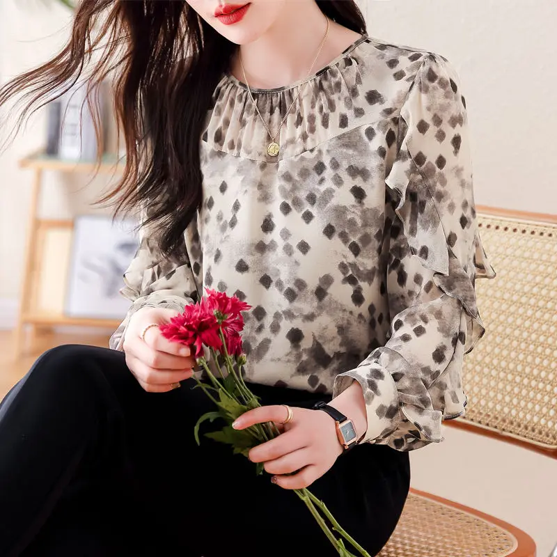 Vintage Printed O-Neck Spliced Butterfly Sleeve Shirts Women\'s Clothing 2024 Autumn New Loose Office Lady Tops Chic Blouses