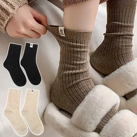 4 pairs Korean Cozy Cartoon Rabbit Label Socks Cotton Colorful Dots Mid Calf Socks for Women Men Kawaii Fall Winter Warm Hosiery