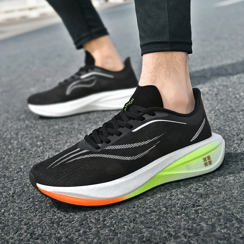 

Professional running shoes gym special ultralight cushioned sports shoes ultralight soft sole student physical education exam