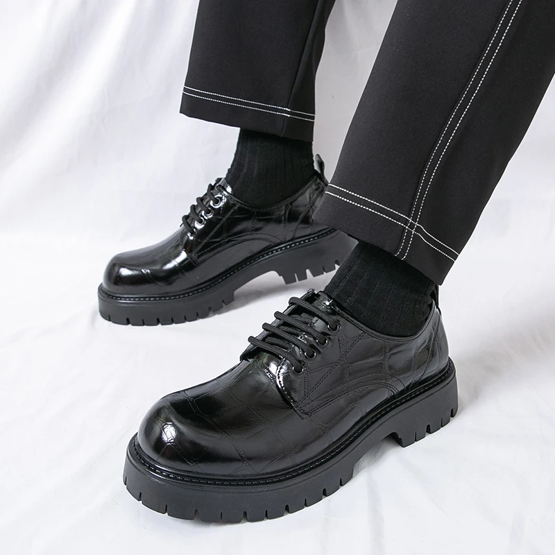 

Summer Thick Soled New Breathable and Non Slip Derby Shoes Suitable for Young People's Business Leisure and Fashion Shoes