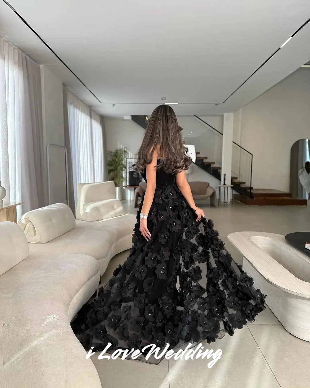 فستان سهرة أسود بدون حمالات 2025 بدون أكمام حورية البحر ثلاثية الأبعاد زهرة طول الأرض سويب تراين مطوي فستان حفلات الزفاف مخصص