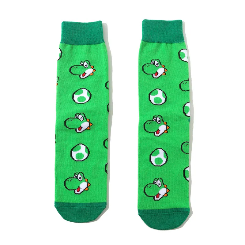 New Mario Socks Cartoon Anime Kawaii Super Mario Bros Cotton Socks Mid-calf uomo e donna Yk2 Warm Sock Gifts taglia media