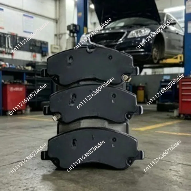Front Brake Pads for SAIC MAXUS V90 LDV Delivery 4 Front Brake Disc C00212539