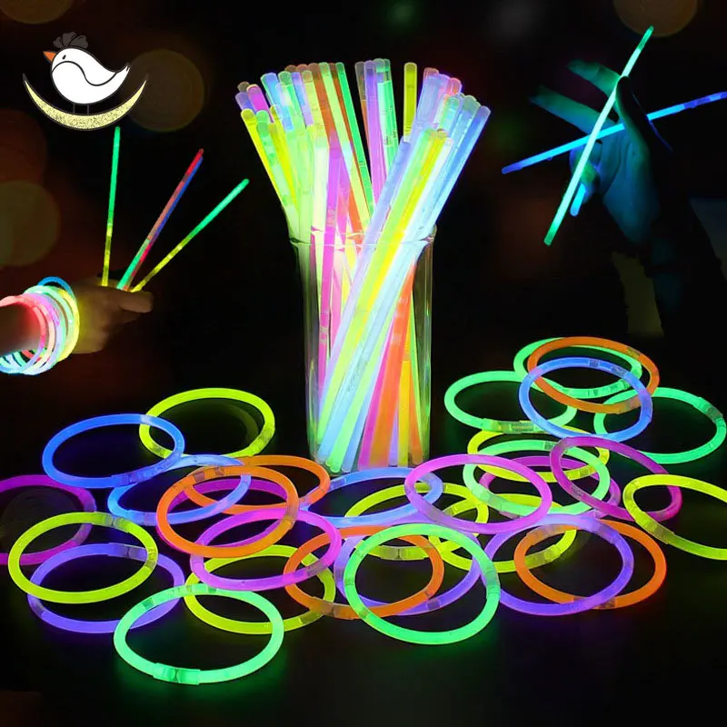 Light Stick Toys Glow Heart Glasses Neon novità bracciali per bambini forniture per feste di compleanno giocattolo a luce fluorescente a 8 colori