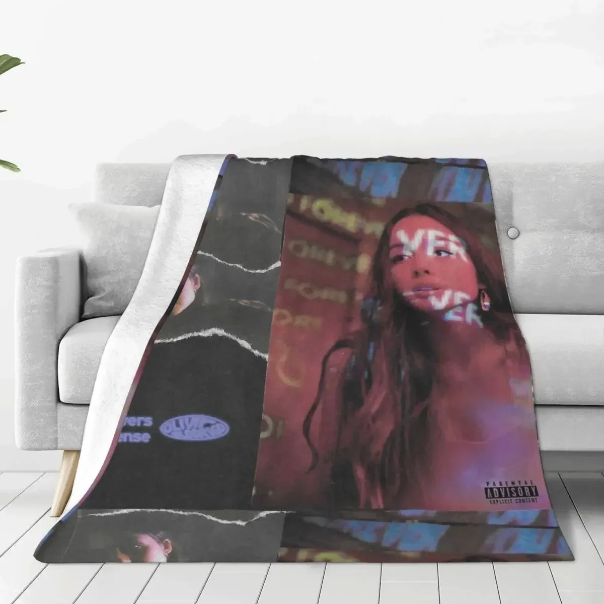 

Guts Vampire Sour Olivia Rodrigo Fleece Throw Blankets Blanket for Bedding Car Super Warm Bedspread