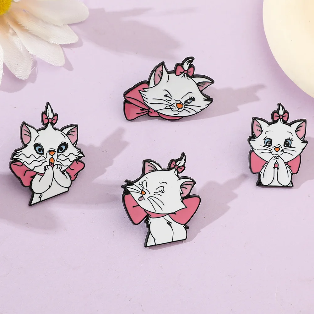 1 Set Disney Cartoon Character Marie Cat Brooch The Aristocats Metal Badges Alloy Pin Accessory Chest Badge Hellokittys Jewelry