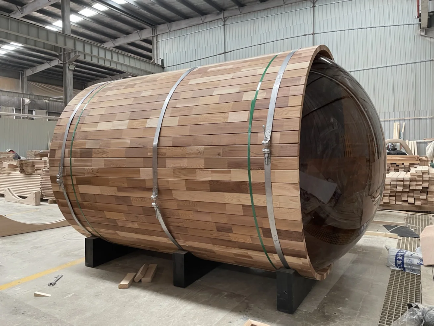 Wood Stove Outdoor Luxury Panoramic Barrel Sauna Cedar Wood Large Size Sauna for Garden