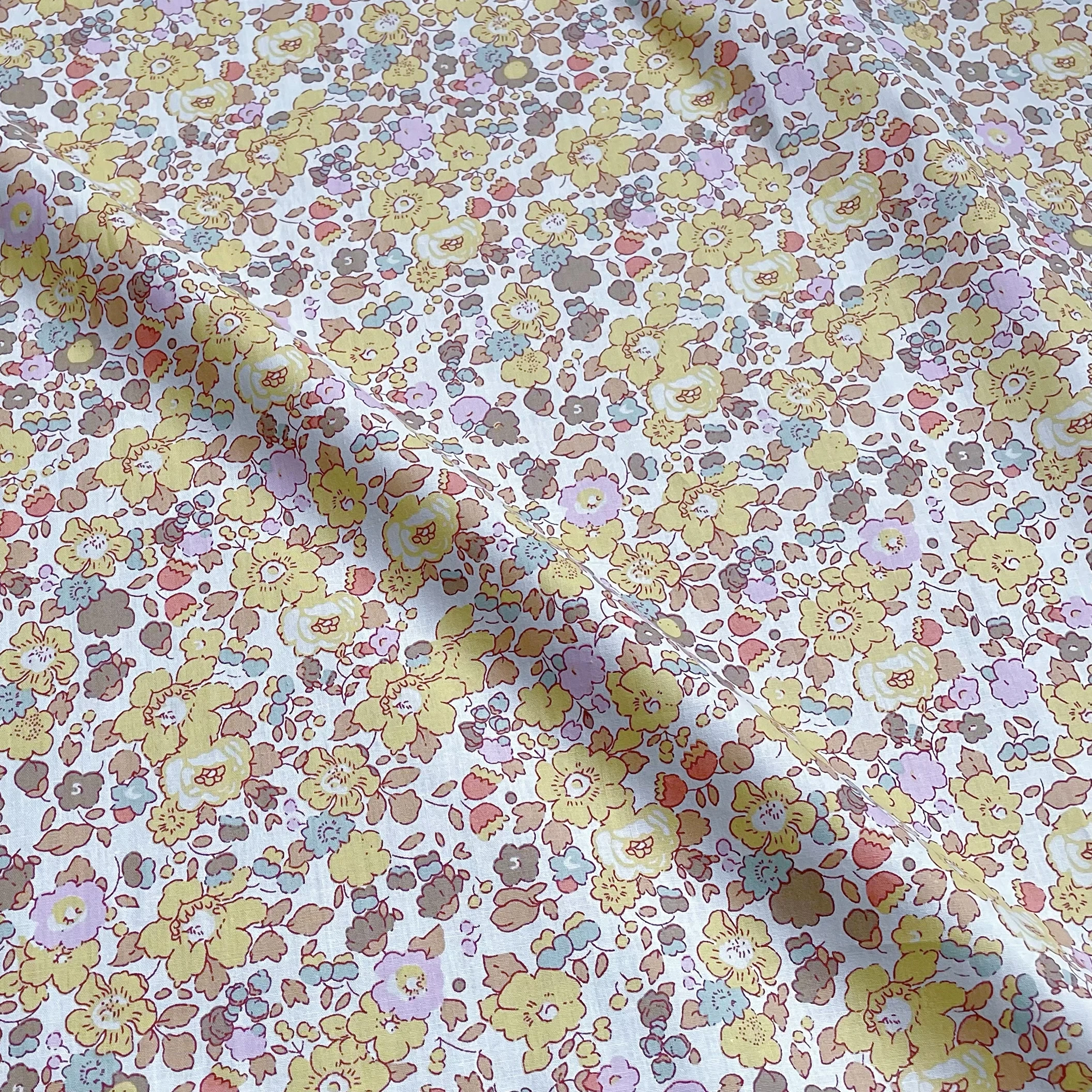 Betsy Light Yellow 100% Cotton Poplin Fabric 40S Like Liberty Digital Printed For Sewing Cloth Dress Skirt Kids Designer Design