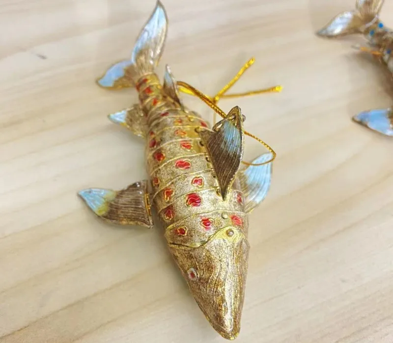 Chinese Cloisonne Enamel Filigree Shark Ornaments Furnishing Small Decorative Items Cute Animal Copper Hanging Accessories Gift