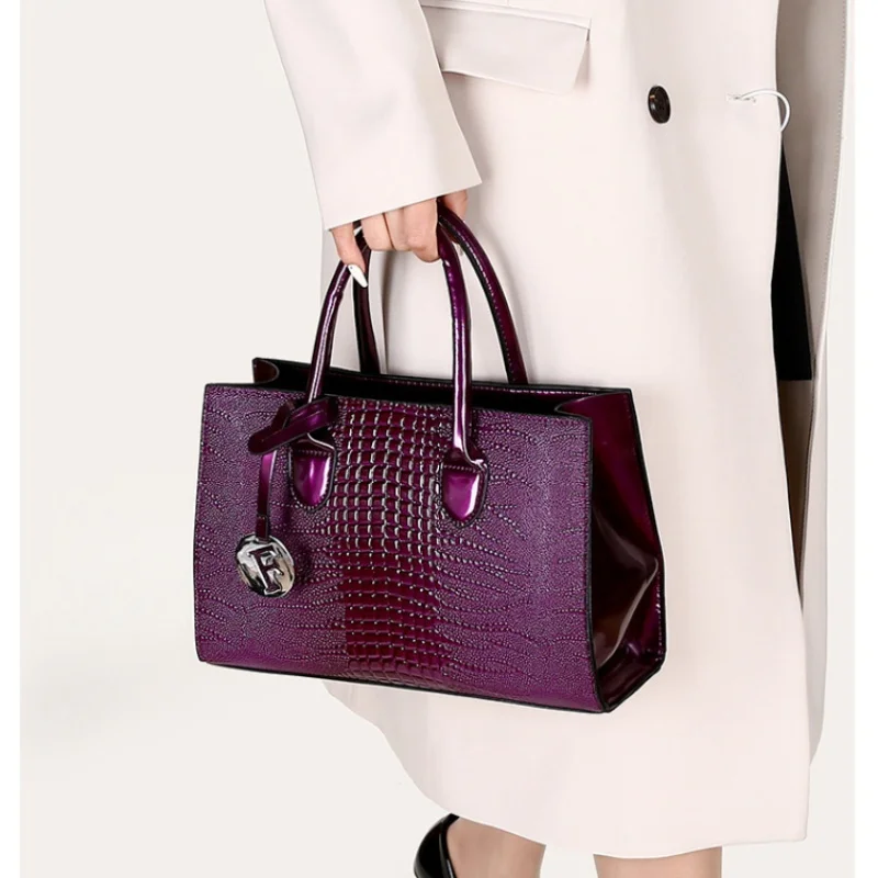 

Bright leather women's leather bag large-capacity women's mom tote bag fashionable atmospheric handbag letter bag two-piece set
