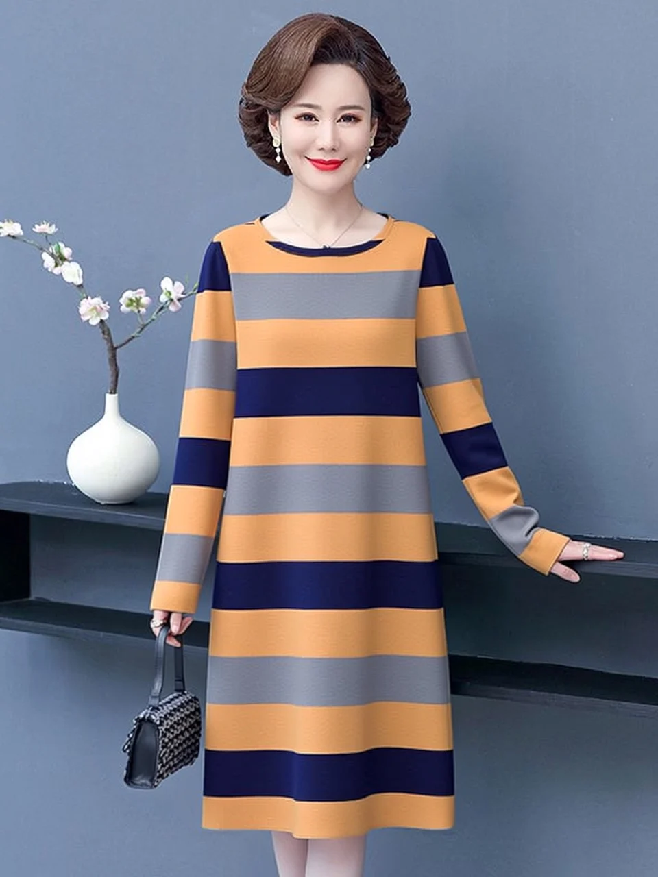 

Elegant plus Size Midi Dress for Middle-Aged Women Stripe Long Sleeve Slimming Loose Fit Mommy Clothes Casual Polyester Fiber