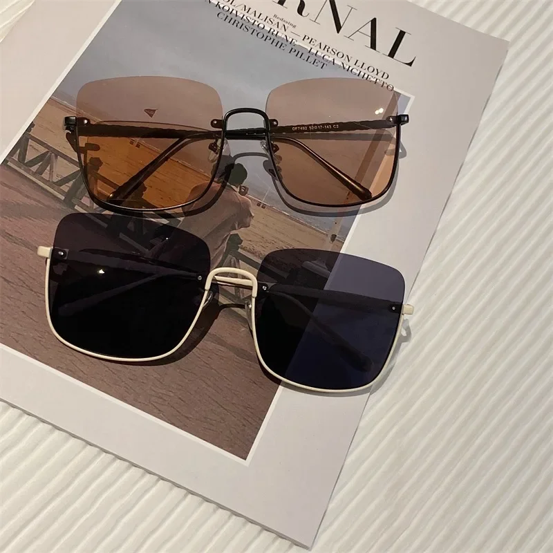 Fashion Vintage Square Sunglasses Ladies Sunglasses Male Female Woman Brand Designer Big Frame Alloy Colorful Ocean Mirror