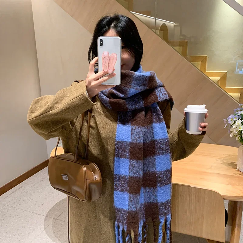 2024 New Plaid Scarf Women's Autumn and Winter Warm Soft Waxy Thickened Neck Student Dual-Use Texture Shawl