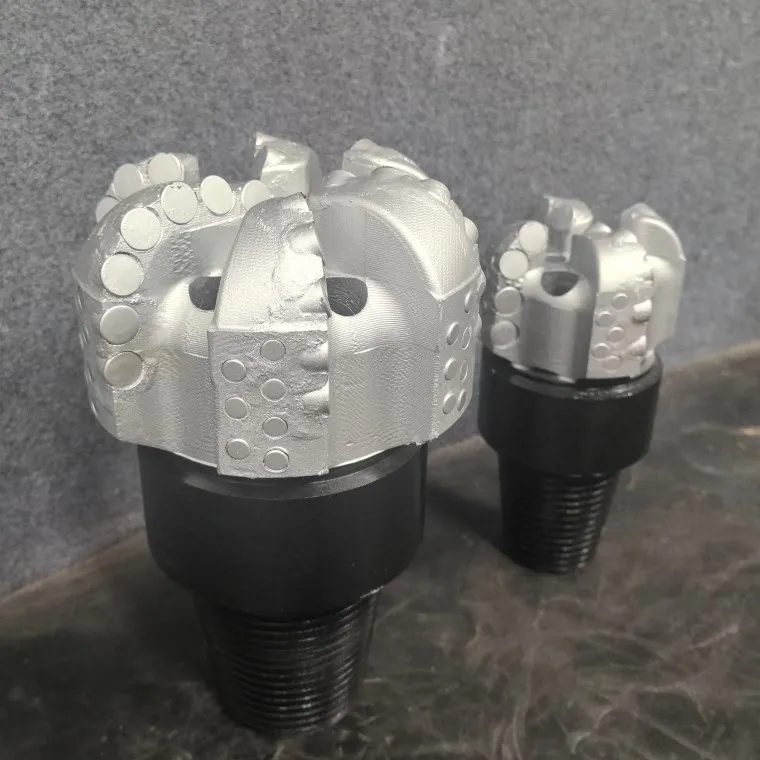 Foret PDC compact en diamant, outils de forage de puits d'eau, foret à roche