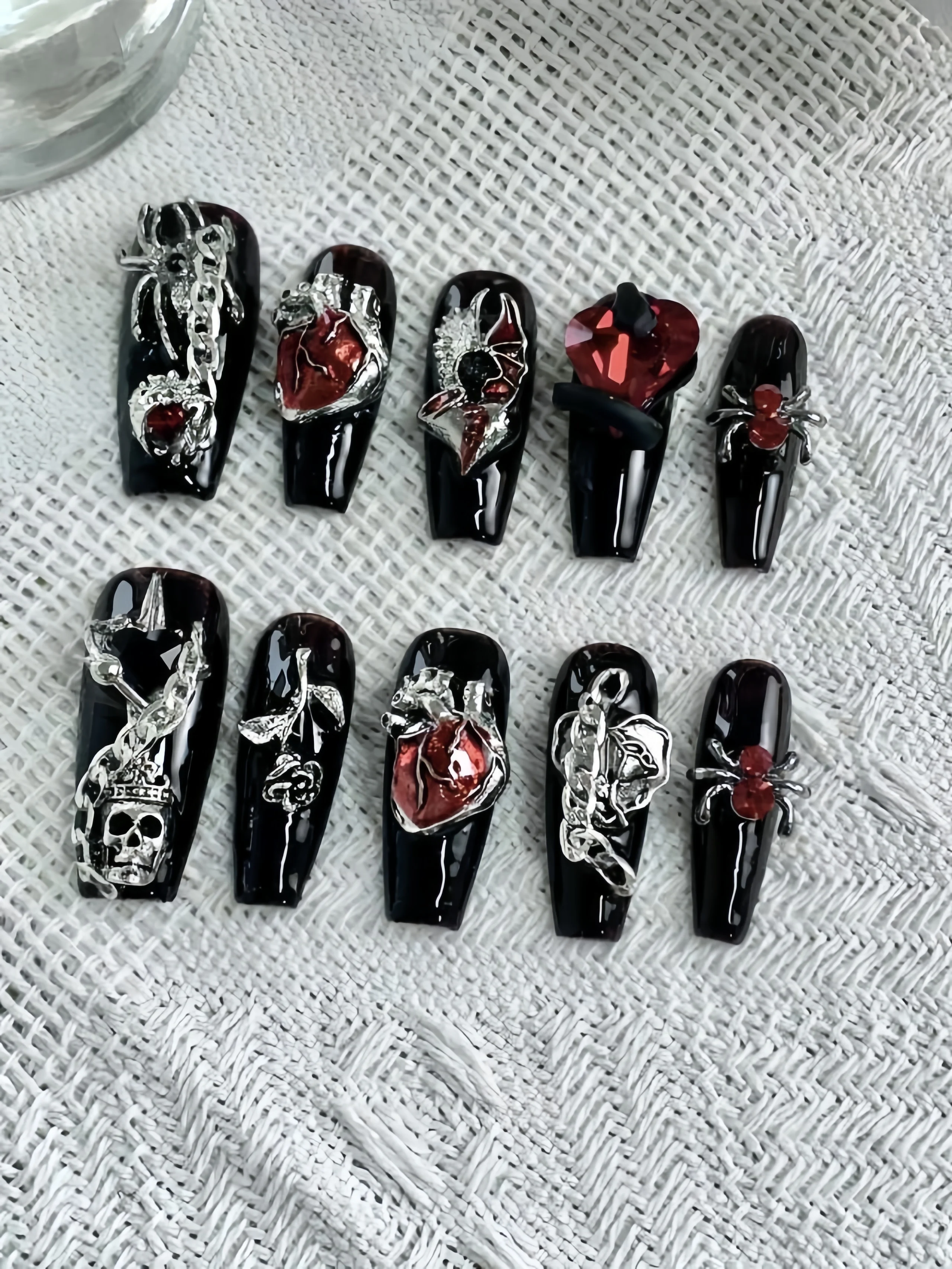 10 Pieces of Handmade Full-Cover Nail Art Tips, Medium Length, Black Translucent Base Color with 3D Metal Skull, Chain, Spider, Heart Zircon Accessories, Finely Crafted and Scratch-Resistant, Punk Dark Style, Suitable for Women and Girls, Perfect for Summer Vacations, Graduation Season, Ideal as a Gift, Includes 1 Piece of Jelly Glue and 1 Nail File