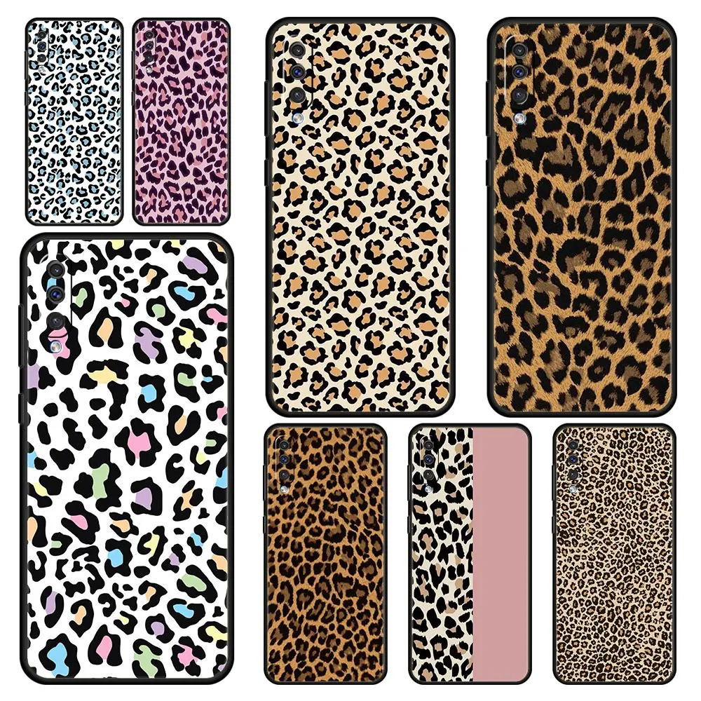 Phone Case For Samsung A24 A12 A14 A32 A50 A70 A20E A20S A10S A22 A40 A34 A54 A42 A52 5G A02S A04s Cover Leopard Cheetah print