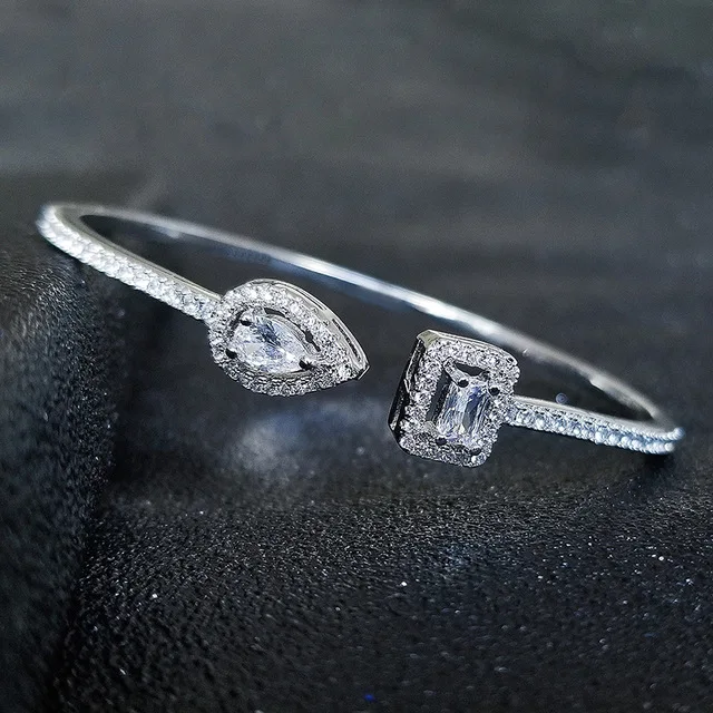 2ct Pear Cut Moissanite Waterdrop Bangles Elegant Women Diamond Solid s925 Silver Dainty Bracelet Pulseiras Fine Jewelry Gift