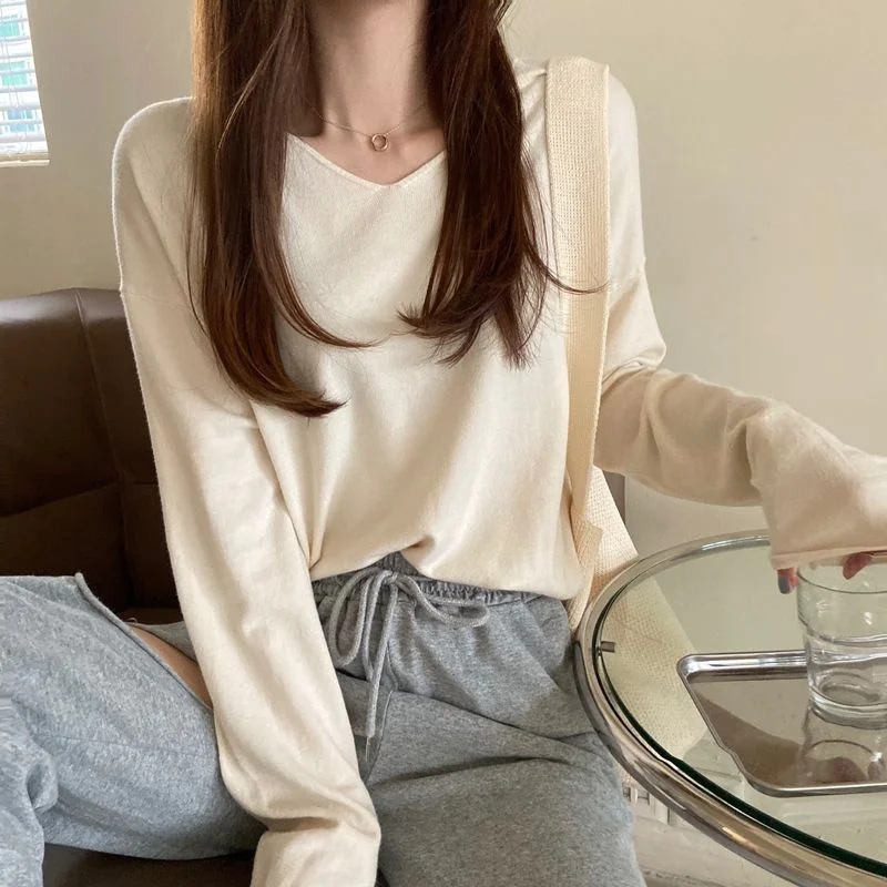 

plus Size 300 Pou Women's Soft Sle Light Beige V-Ne Color Loose T-irt Korean Version Comfortable Autumn Top