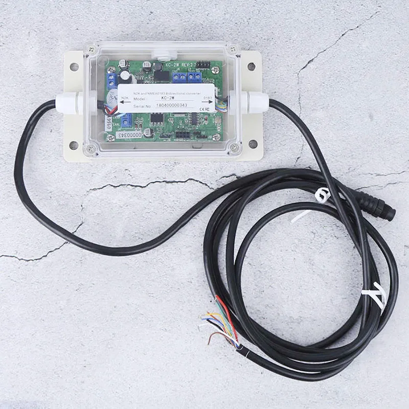 Il nuovo KC-2W è adatto per il convertitore bidirezionale NMEA2000 NMEA0183 supporta il sensore di flusso di carburante Wifi plug and play