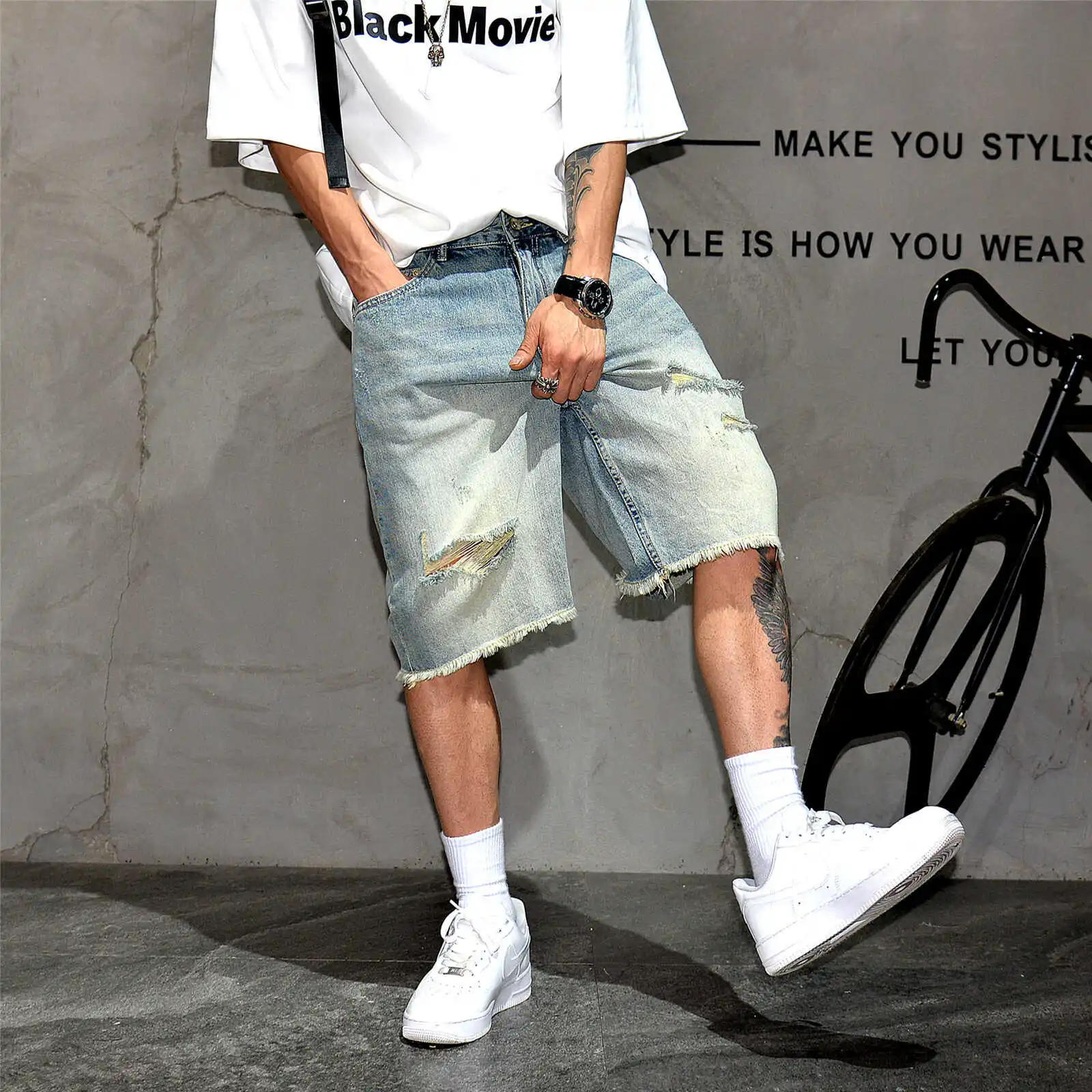 Retro Old Ripped Denim Shorts Men's Summer Trend Loose Straight Rough Edge Five-point Medium Pants