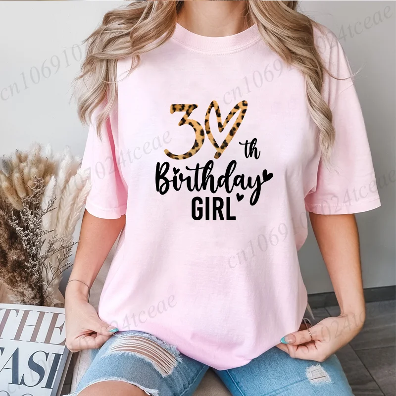 

Ретро футболка с леопардовым дизайном «Это мой 30-й день рождения» для женщин, футболки с круглым вырезом, эстетичная футболка для дня рождения, верхняя одежда