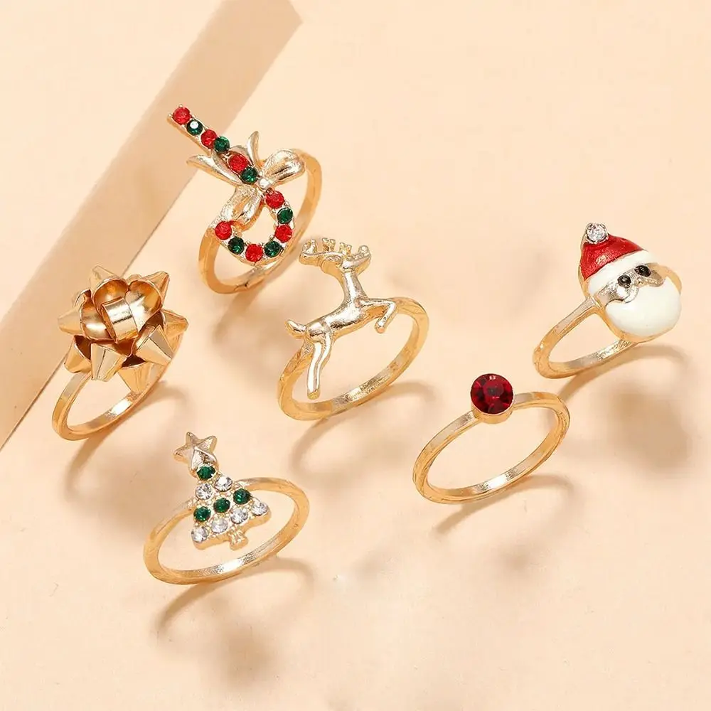 6 قطعة/المجموعة شجرة عيد الميلاد عيد الميلاد الدائري مجموعة نازف النفط الأيائل المينا سانتا كلوز الدائري الكرتون سبيكة عيد الميلاد مجوهرات الحلي