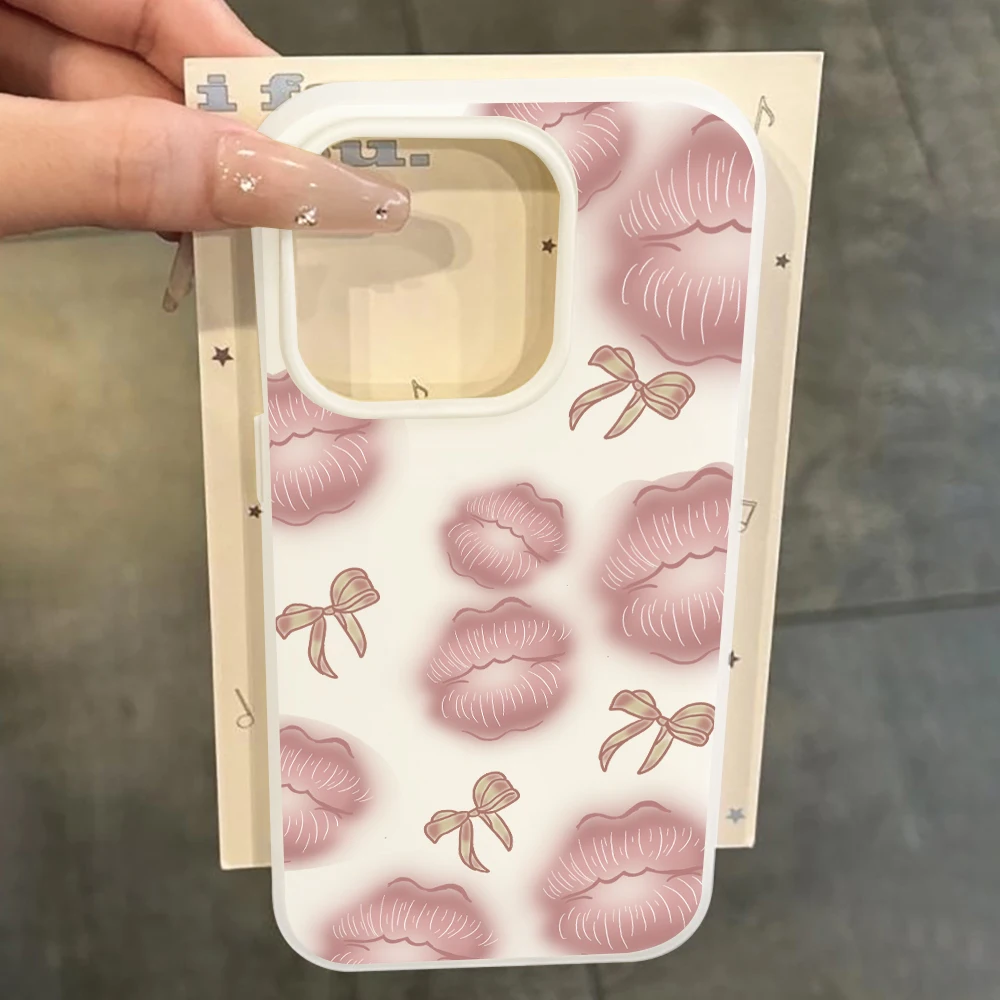 Solidne i praktyczne etui na iPhone'a