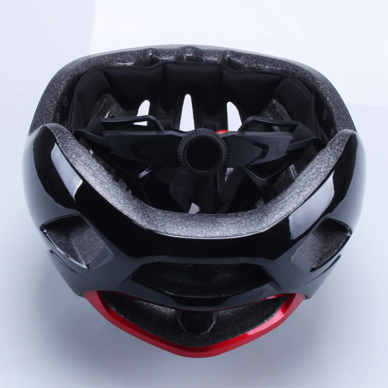 Casco da ciclismo da uomo bici da donna sport all\'aria aperta pattinaggio di velocità MTB sicuro Mountain Road Scooter elettrico caschi da bicicletta