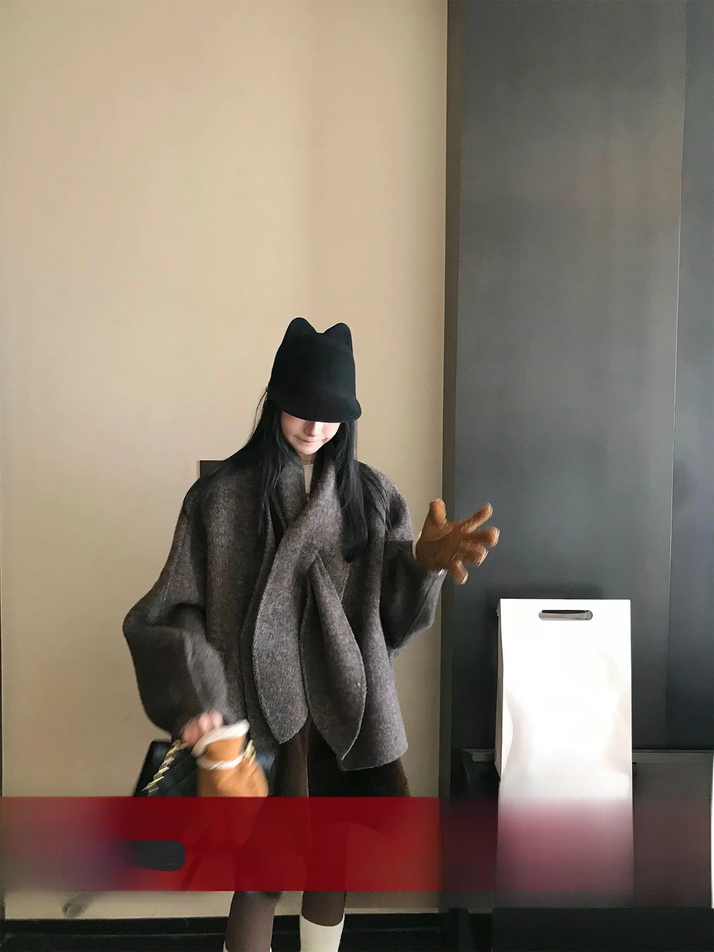 

Double-Faced Woolen Coat by Ou Yang Si Jia Scarlett RW Wind Series Heavy 900G Flower Patterned Outerwear for Young Women