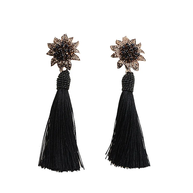 Exaggerated long fringed earrings, alloy retro diamond-encrusted earrings, cross-border accessories, one piece sent overseas