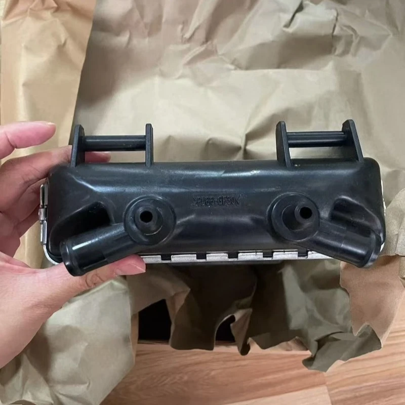 8K0121212C 8K01212D مشعاع مساعد لتبريد المحرك لـ Bentley 4.0L Audi A5 RS3 RS5 RS7 S8 2013-2020 8K0121573 8K0121573A