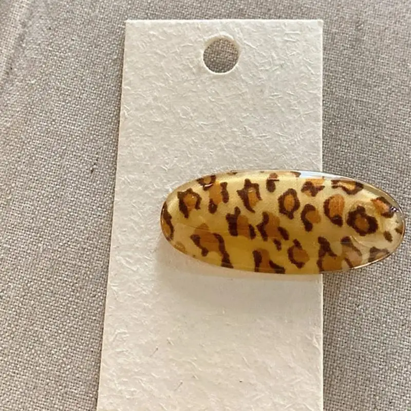 

39BB Leopard Print Oval Hair Clip For Women Girls Secure Grip Practical Plastic Metal Hair Accessory For Daily Parties School