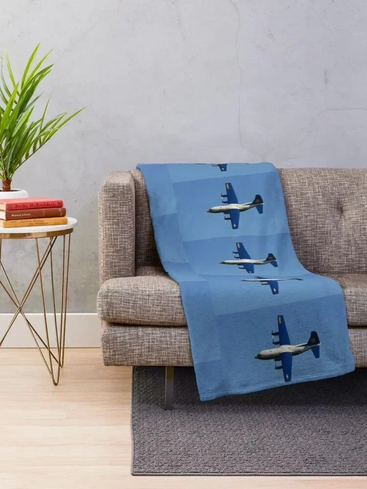 Fat Albert : C-130 Hercules Throw Blanket manga Luxury Fashion Sofas Multi-Purpose Blankets